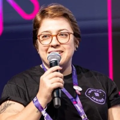 Foto de Carolina Orlando, Product Marketing Lead na Frota 162